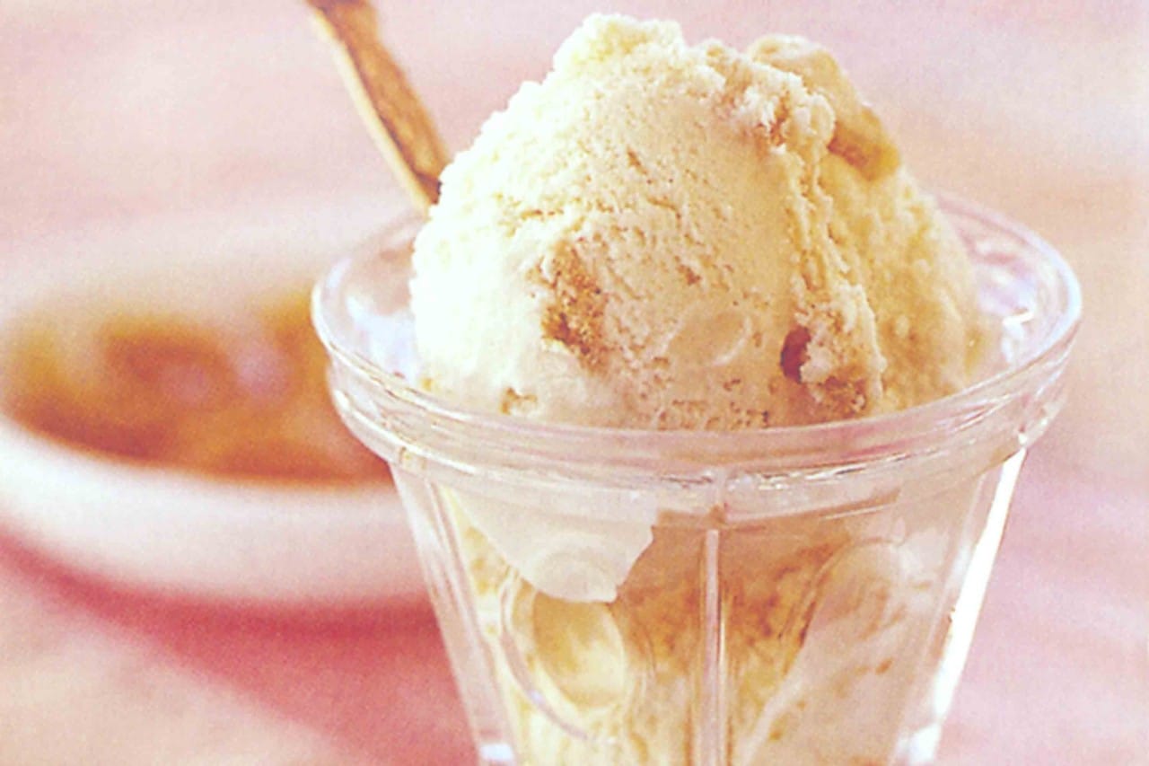 Apricot and Amaretto Ice Cream Recipe