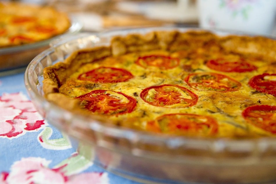 Fish Quiche with Onions and Tomatoes