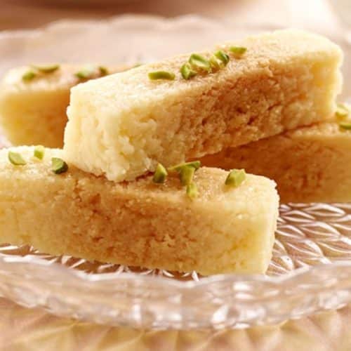 Kobbari Mithai Dry Coconut Burfi