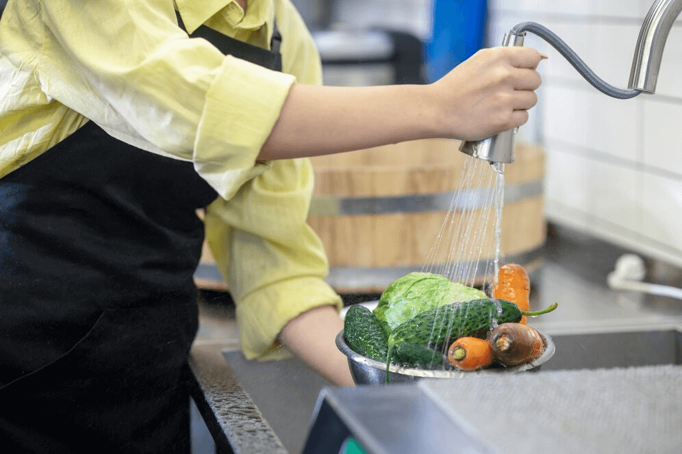 washing veggies