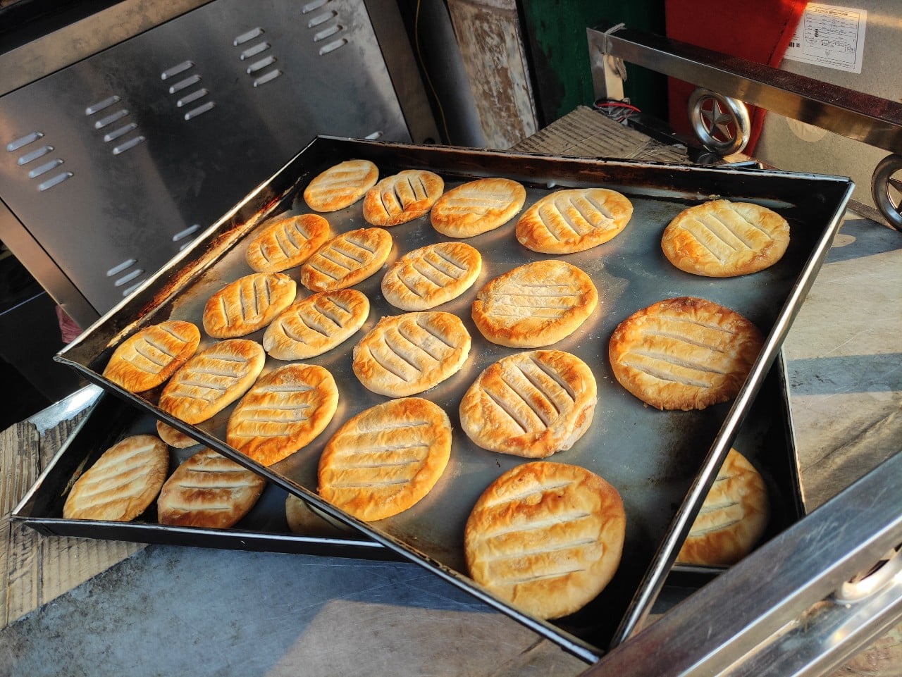 Bakarkhani bread on a baking sheet