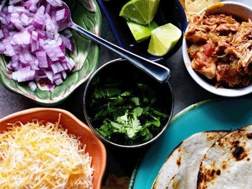 Slow Cooker Chicken Tacos Recipe - Awesome Cuisine