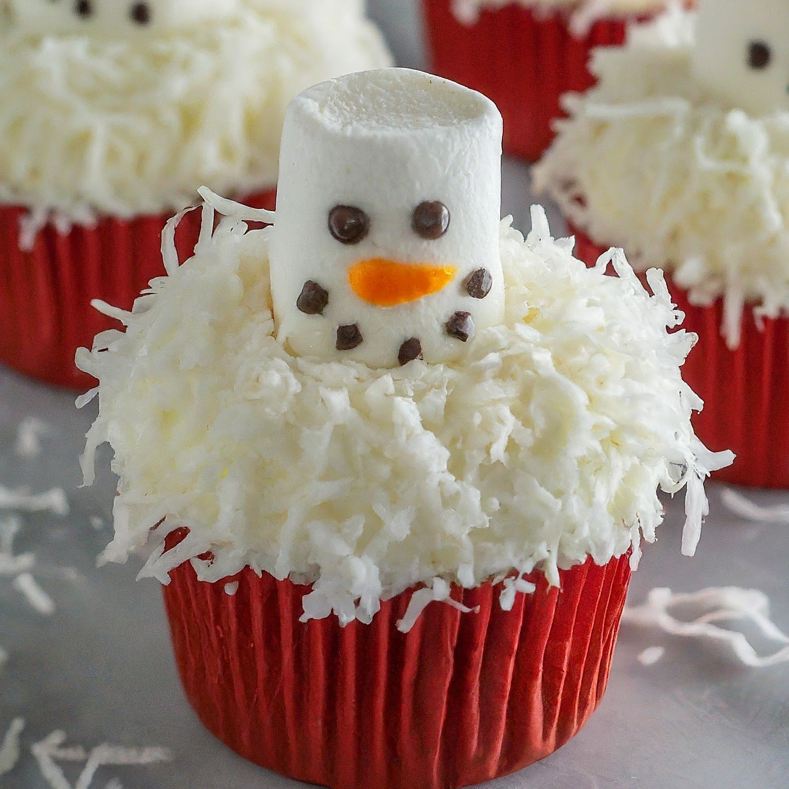 Snowman Cupcakes