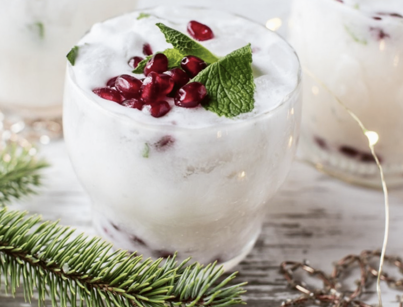 Winter Cocktail White Christmas Mojito